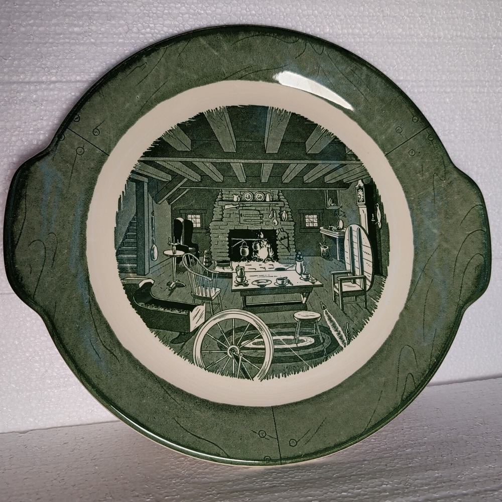COLONIAL HOMESTEAD by Royal Large Round Green‎ Plate 10.5" VTG 1950s Cozy Cabin